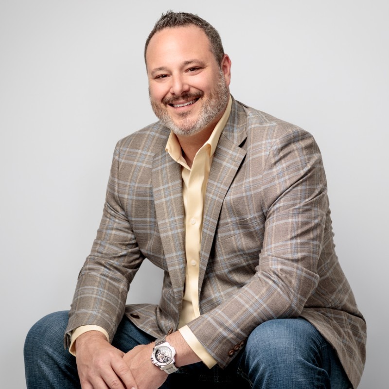 Chris%20Davidson%20|%20Creative%20Marketing%20Director